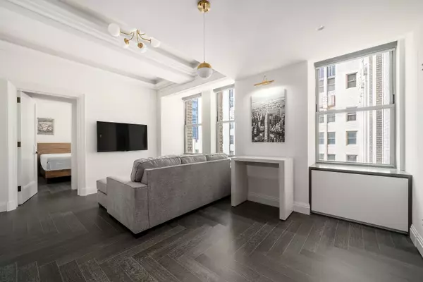New York, NY 10022-6844,301 Park Ave #2321