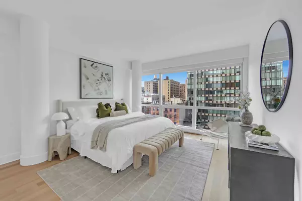 New York, NY 10025-5005,2628 Broadway #9A