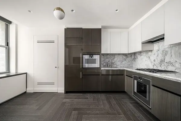 303 Park Ave #2321, New York, NY 10022-7180