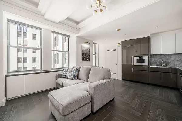 303 Park Ave #2321, New York, NY 10022-7180