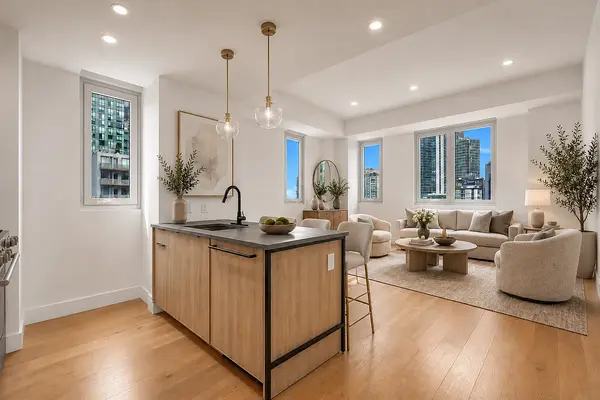 42-02 Crescent St #12C, Long Island City, NY 11101