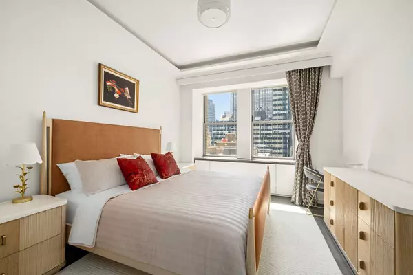 303 Park Avenue #0, Manhattan, NY 10022