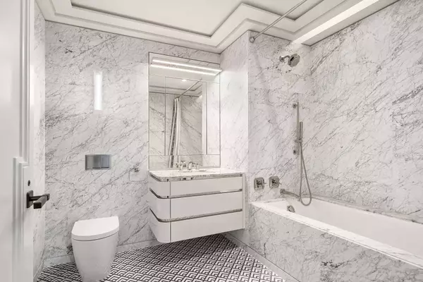 303 Park Avenue #0, Manhattan, NY 10022