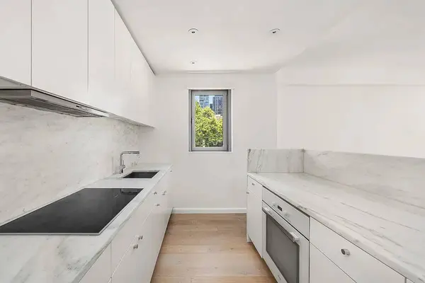200 E 62nd Street #5D, Manhattan, NY 10065-8327