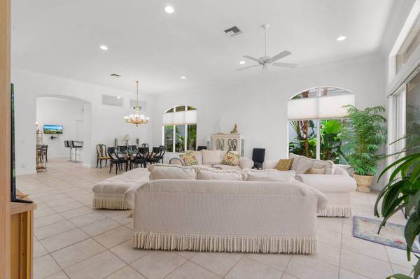 7695 Villa D Este WAY, Delray Beach, FL 33446