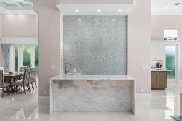 6657 Casa Grande WAY, Delray Beach, FL 33446