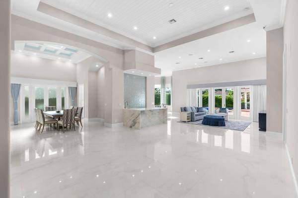 6657 Casa Grande WAY, Delray Beach, FL 33446