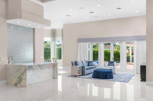 6657 Casa Grande WAY, Delray Beach, FL 33446