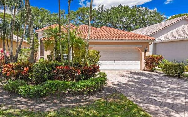 5297 Brookview DR, Boynton Beach, FL 33437