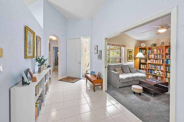 5297 Brookview DR, Boynton Beach, FL 33437