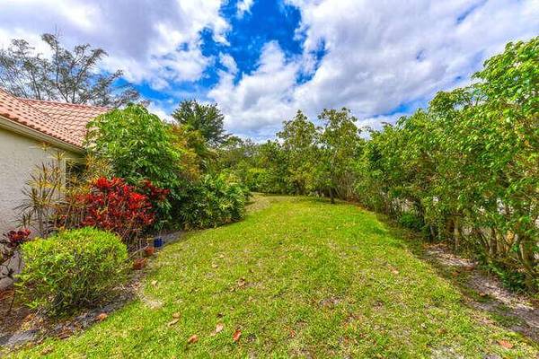 6674 Las Flores DR, Boca Raton, FL 33433