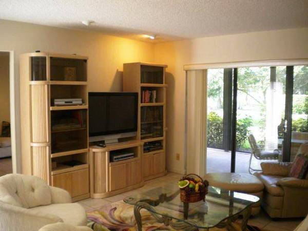 9307 Pecky Cypress LN 17a, Boca Raton, FL 33428