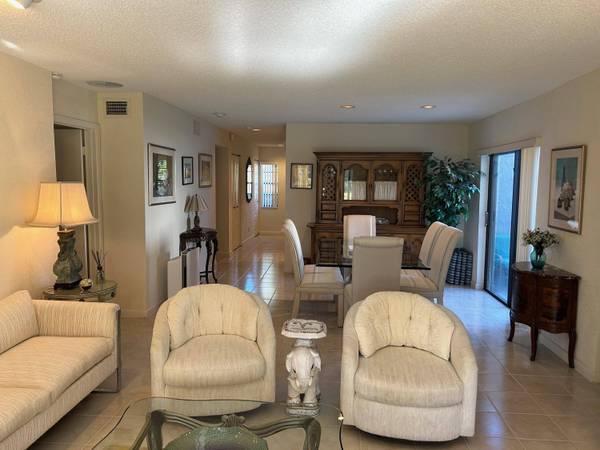 9307 Pecky Cypress LN 17a, Boca Raton, FL 33428