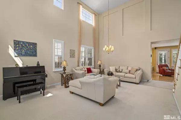 4950 Deer Pass Dr, Reno, NV 89509