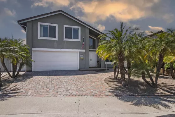 9956 Cummins Pl, San Diego, CA 92131