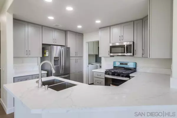 12646 Springbrook Dr #C, San Diego, CA 92128