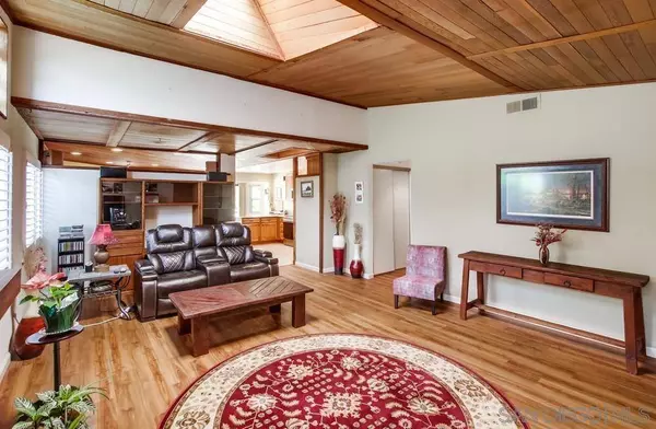 11780 Treeview Pl, San Diego, CA 92131