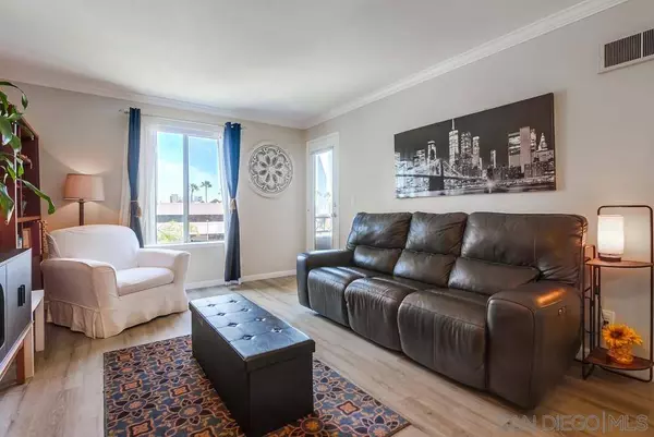 8889 Caminito Plaza Centro #7306, San Diego, CA 92122