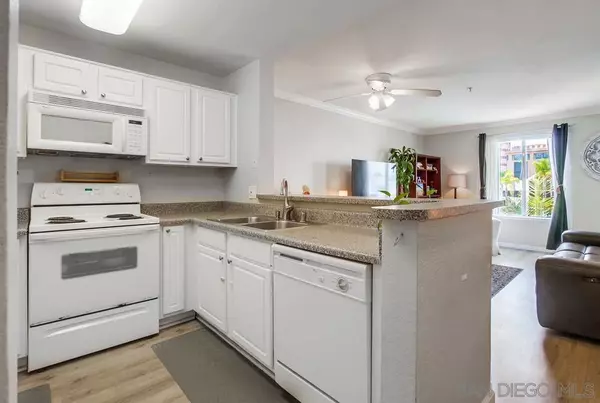 8889 Caminito Plaza Centro #7306, San Diego, CA 92122