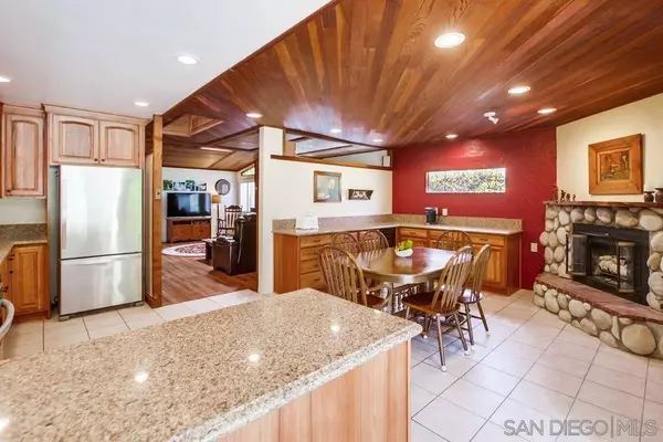 11780 Treeview Pl, San Diego, CA 92131