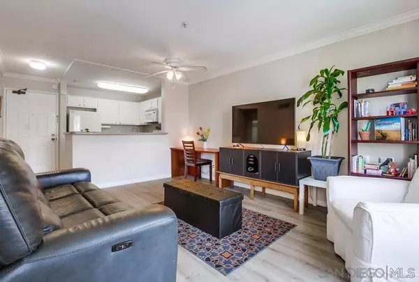 8889 Caminito Plaza Centro #7306, San Diego, CA 92122