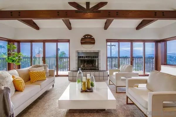 2068 Guizot St, San Diego, CA 92107