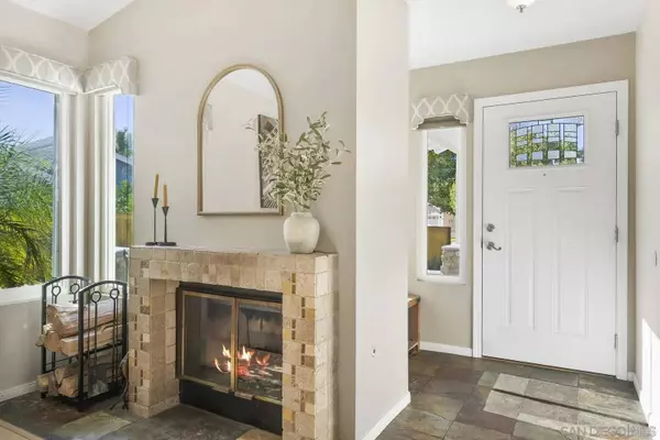 12061 Rue Des Amis, San Diego, CA 92131