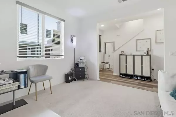 5474 Seacliff Pl #36, San Diego, CA 92154