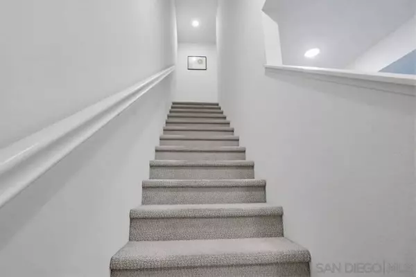 5474 Seacliff Pl #36, San Diego, CA 92154