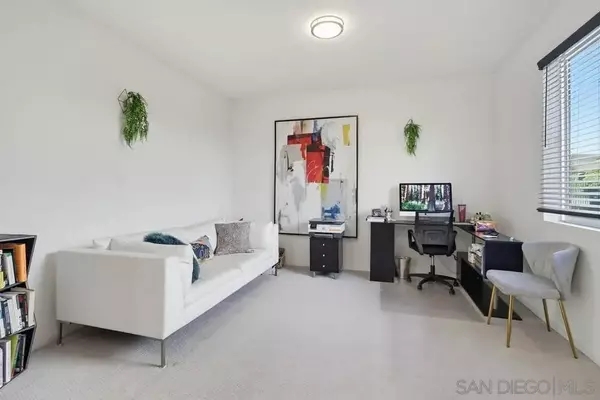 5474 Seacliff Pl #36, San Diego, CA 92154