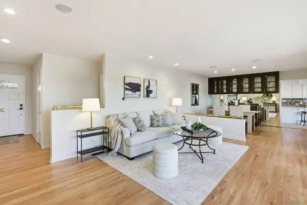 4528 Lucille Dr, San Diego, CA 92115