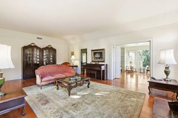 3641 8th Ave, San Diego, CA 92103