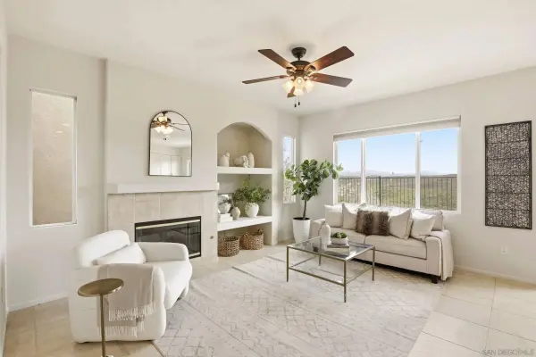 11369 Vista Elevada, San Diego, CA 92131