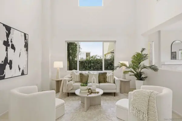 11369 Vista Elevada, San Diego, CA 92131