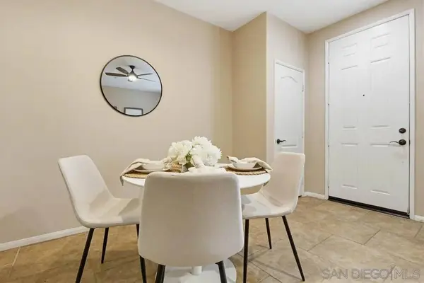 17059 Calle Trevino #5, San Diego, CA 92127