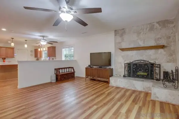 10520 El Nopal, Santee, CA 92071