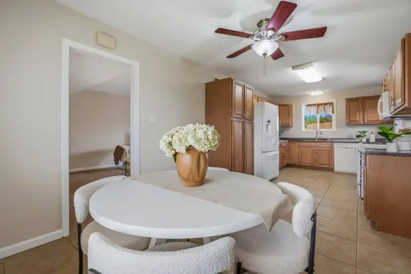 1030 Daisy St, Escondido, CA 92027