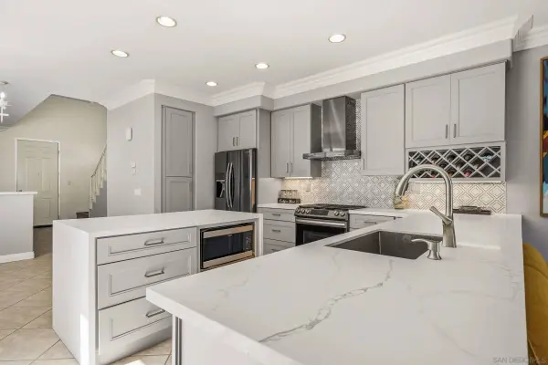 11393 Vista Elevada, San Diego, CA 92131
