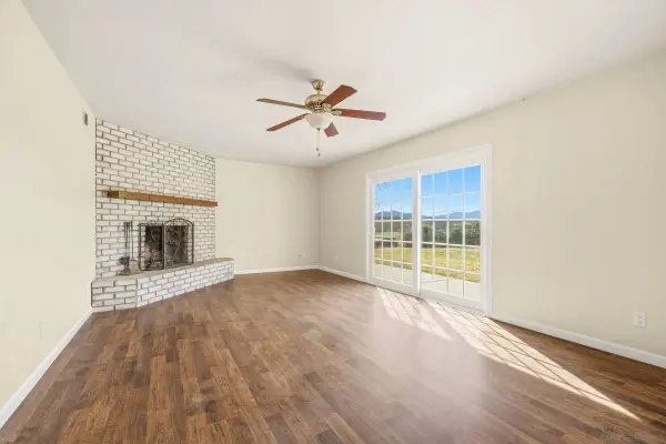 1378 Ramona St, Ramona, CA 92065