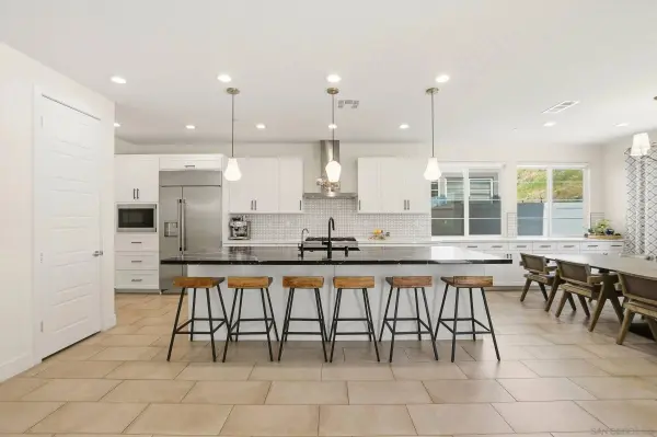 8201 Rose Quartz, San Diego, CA 92126