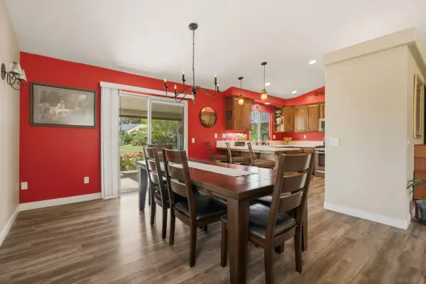 2417 Robertson, Ramona, CA 92065