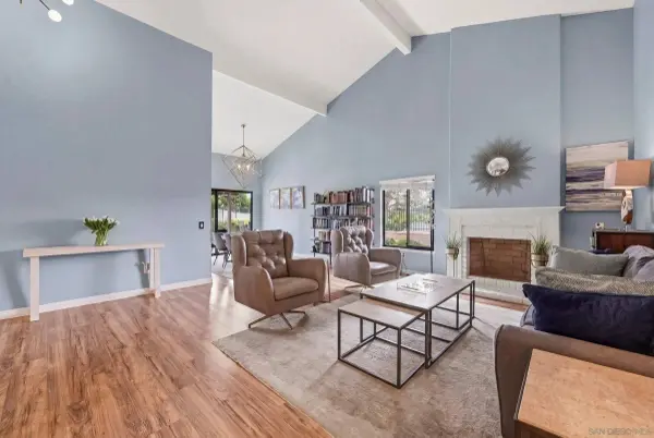 17049 Cloudcroft, Poway, CA 92064