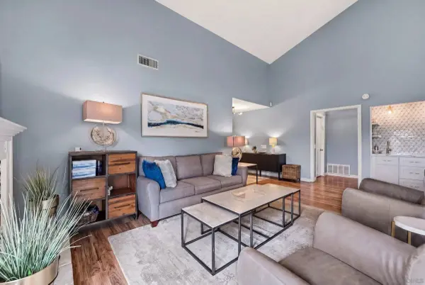 17049 Cloudcroft, Poway, CA 92064