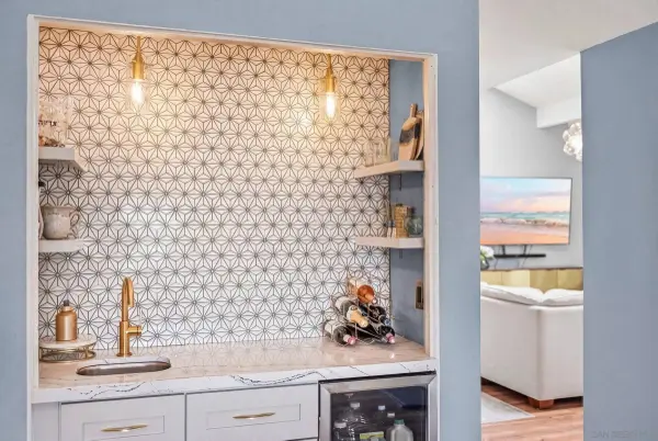 17049 Cloudcroft, Poway, CA 92064