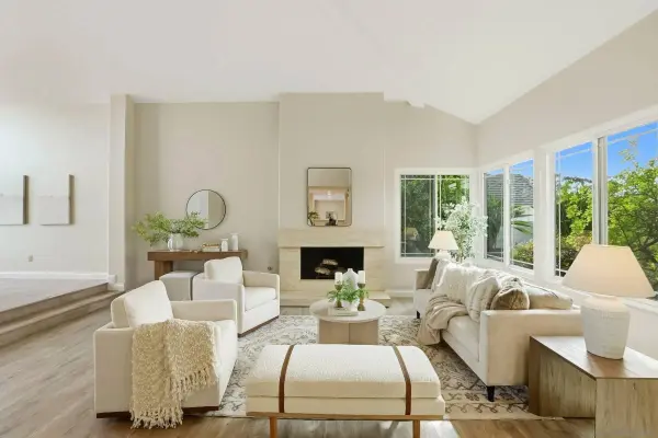 12597 Fairbrook Rd., San Diego, CA 92131