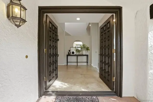 12597 Fairbrook Rd., San Diego, CA 92131