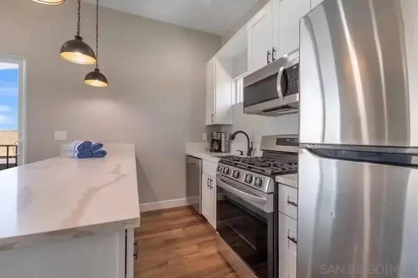 4727 Iroquois Ave, San Diego, CA 92117