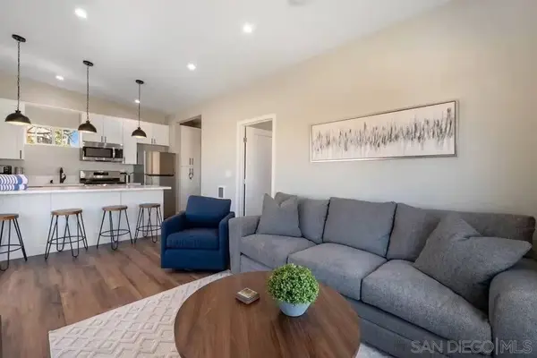 4727 Iroquois Ave, San Diego, CA 92117