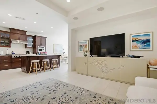 7944 Lusardi Creek Ln, San Diego, CA 92127