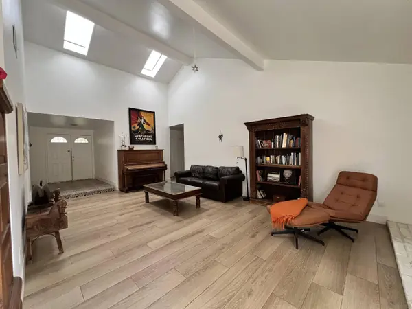 10184 Aviary Dr, San Diego, CA 92131